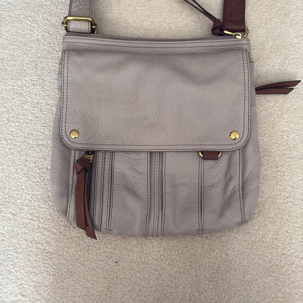 FOSSIL LEATHER CROSSBODY - Picture 4 of 8